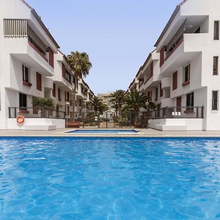 Homeforguest New Modern Apartment With Pool Арона Екстер'єр фото